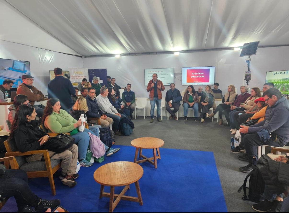 CARSFE Presente en la reunión de la mesa “Impulsa-Agro”